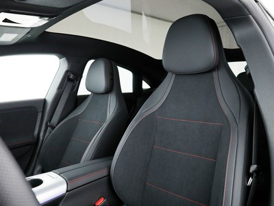 Mercedes CLA Coupè - foto 13