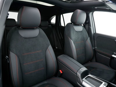 Mercedes GLA - foto 12