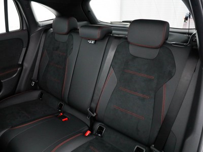 Mercedes GLA - foto 14