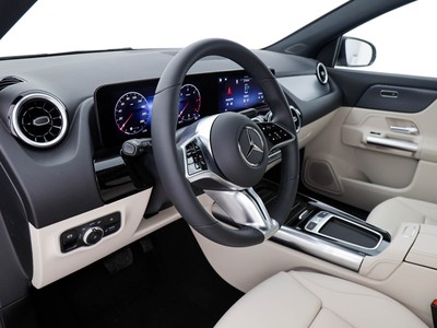 Mercedes GLA - foto 11