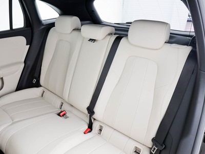 Mercedes GLA - foto 14