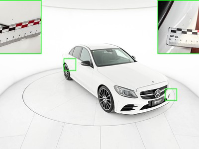 Apri le immagini dei danni