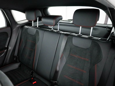 Mercedes GLA - foto 14