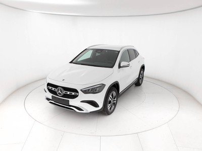 Mercedes GLA 180 d progressive advanced auto  diesel bianco