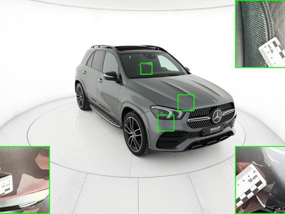 Apri le immagini dei danni