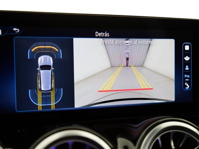 Mercedes GLB - foto 17