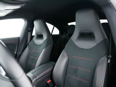 Mercedes CLA Coupè - foto 13