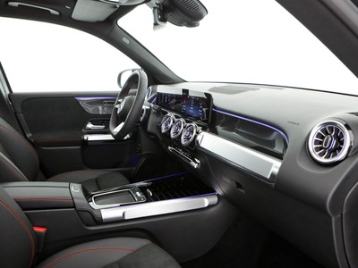 Mercedes GLB - foto 10