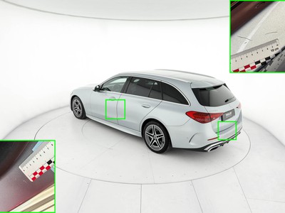 Apri le immagini dei danni