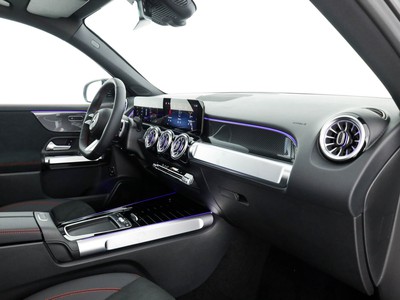 Mercedes GLB - foto 10