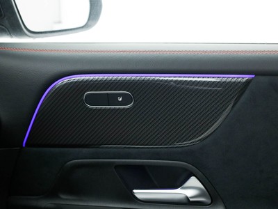 Mercedes GLB - foto 18