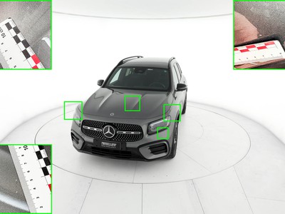 Apri le immagini dei danni