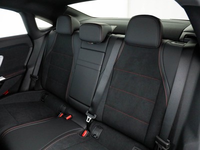 Mercedes CLA Coupè - foto 14