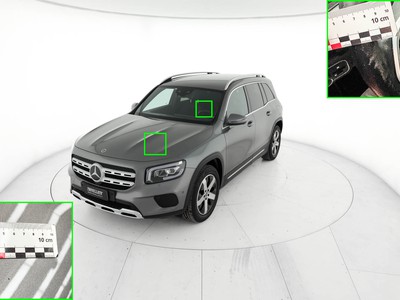 Apri le immagini dei danni