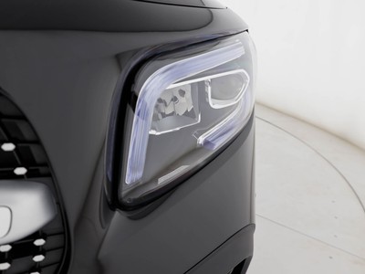 Mercedes GLB - foto 8