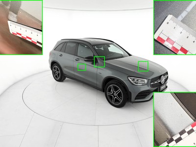 Apri le immagini dei danni