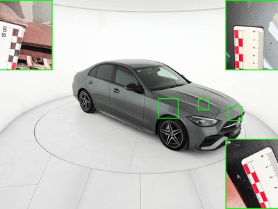 Apri le immagini dei danni