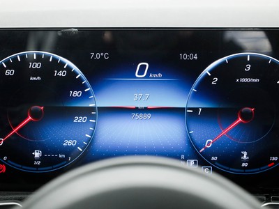 Mercedes GLB - foto 15