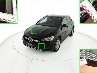 Apri le immagini dei danni