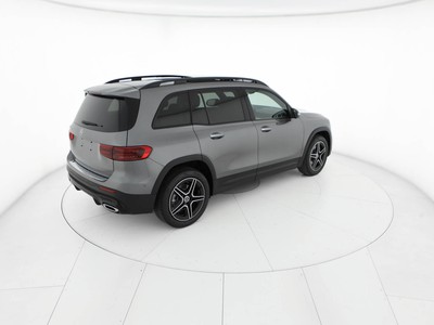 Mercedes GLB - foto 4