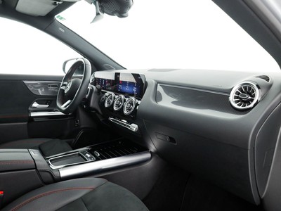 Mercedes GLA - foto 10