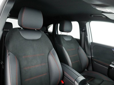 Mercedes GLA - foto 12