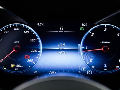 Mercedes GLC - foto 15