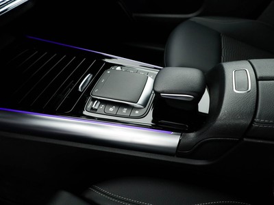 Mercedes GLA - foto 18