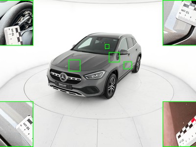 Apri le immagini dei danni