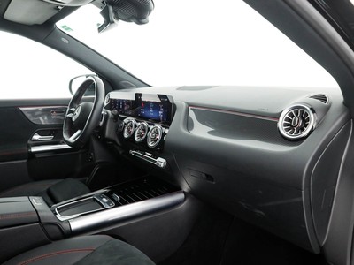 Mercedes GLA - foto 10