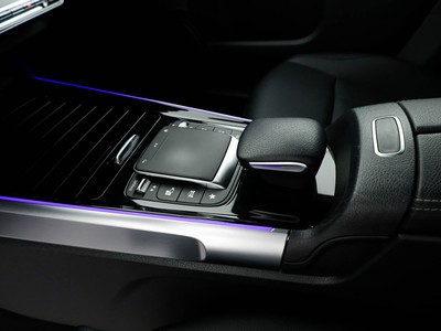 Mercedes GLB - foto 18