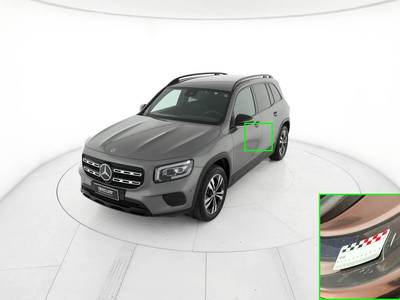 Apri le immagini dei danni