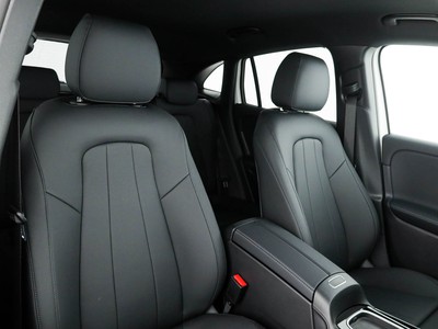 Mercedes GLA - foto 12