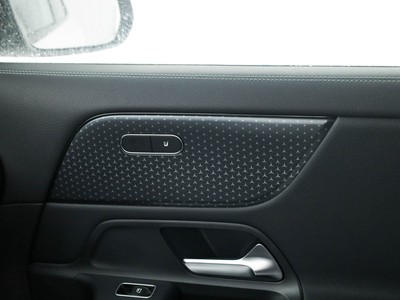 Mercedes GLA - foto 18