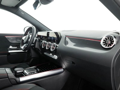 Mercedes GLA - foto 10