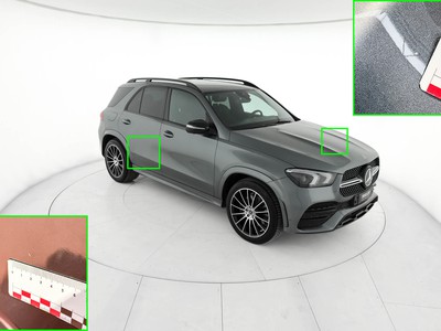 Apri le immagini dei danni