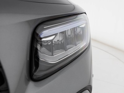 Mercedes GLB - foto 8