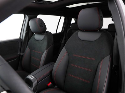 Mercedes GLB - foto 13