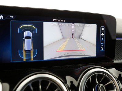 Mercedes GLB - foto 18