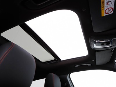 Mercedes GLB - foto 21