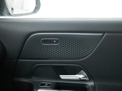 Mercedes GLA - foto 18