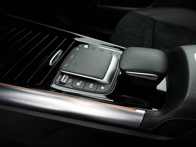 Mercedes GLA - foto 19