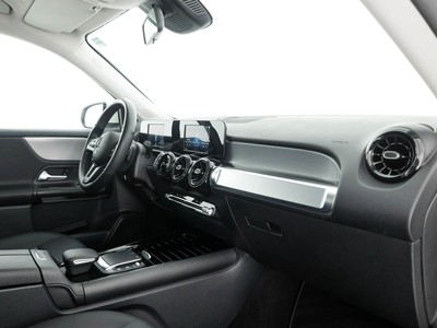 Mercedes GLB - foto 10