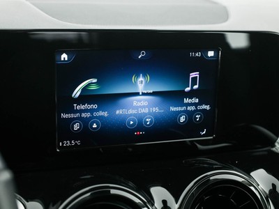 Mercedes GLB - foto 16