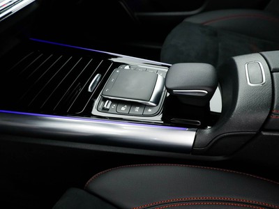 Mercedes EQA - foto 19