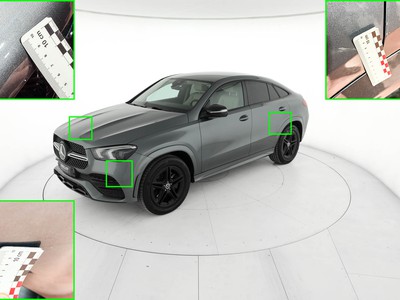 Apri le immagini dei danni