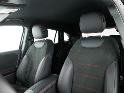 Mercedes GLA - foto 13