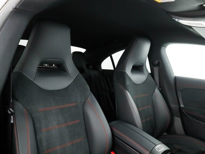 Mercedes CLA Coupè - foto 12