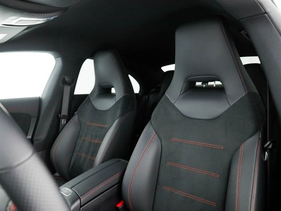 Mercedes CLA Coupè - foto 13