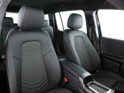 Mercedes GLB - foto 12